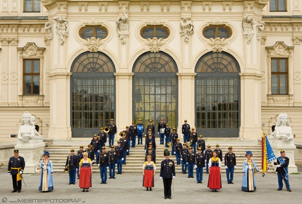 k.u.k. Wiener Regimentskapelle IR 4 - hier klicken